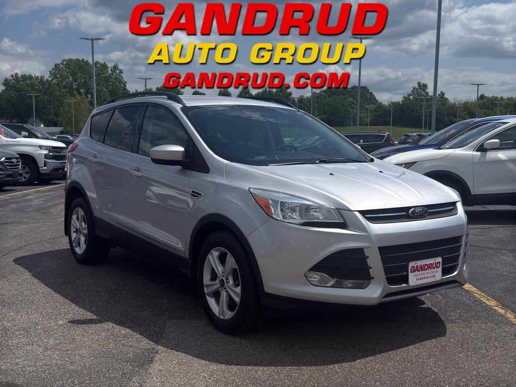 2014 Ford Escape FWD 4dr SE in Ingot Silver Metallic — front three-quarter view